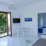 Benny House